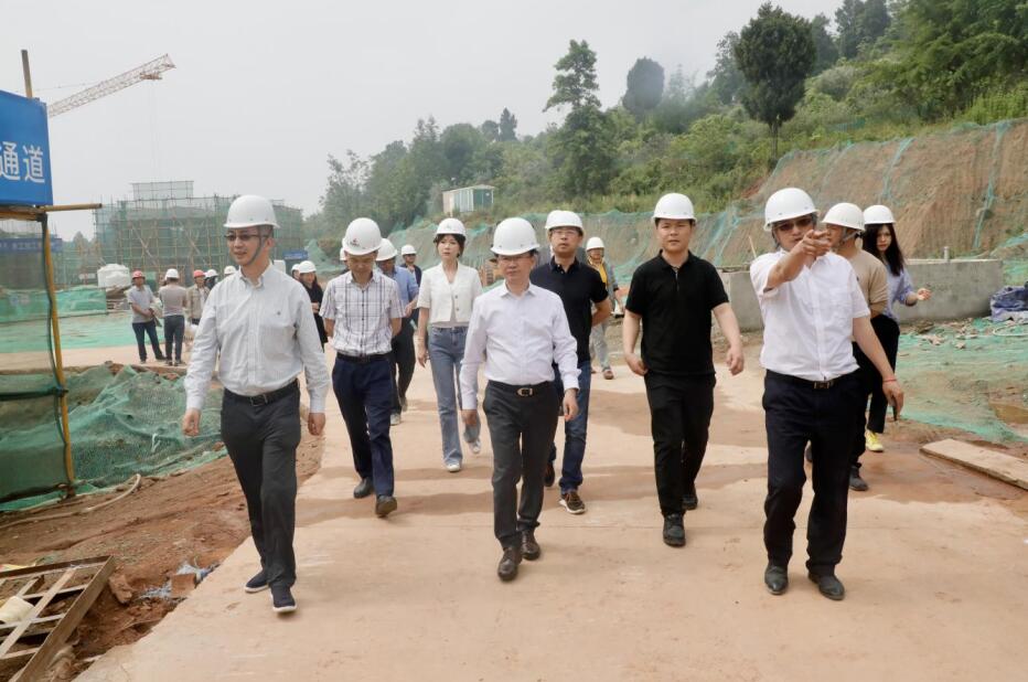 js6666zs金沙集团“做大影响力”专责事情组调研聚峰谷项目