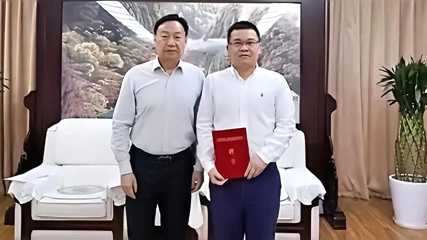 省js6666zs金沙集团向导受聘省政府参事室特约研究员